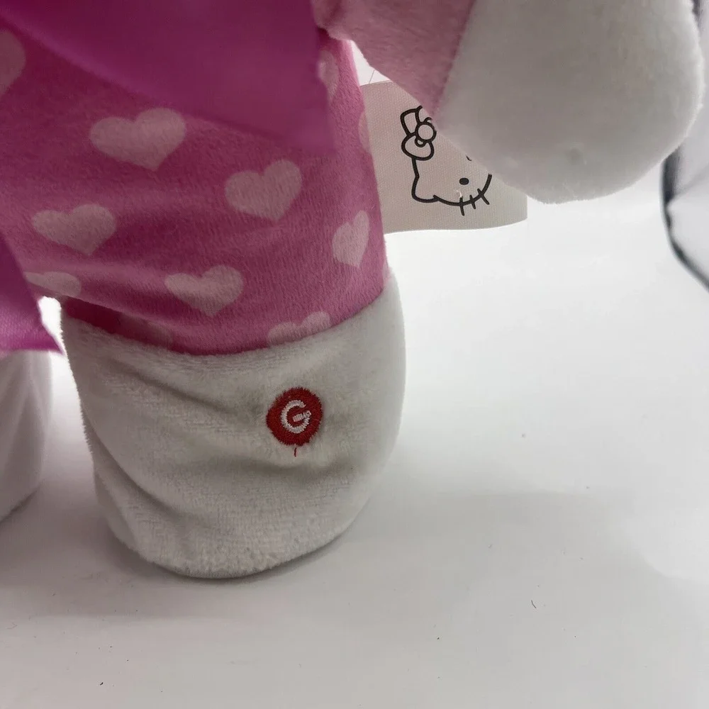 NWOT Hello Kitty ANIMATED plush 2024 Side Stepper LIMITED EDITION Valentine's D